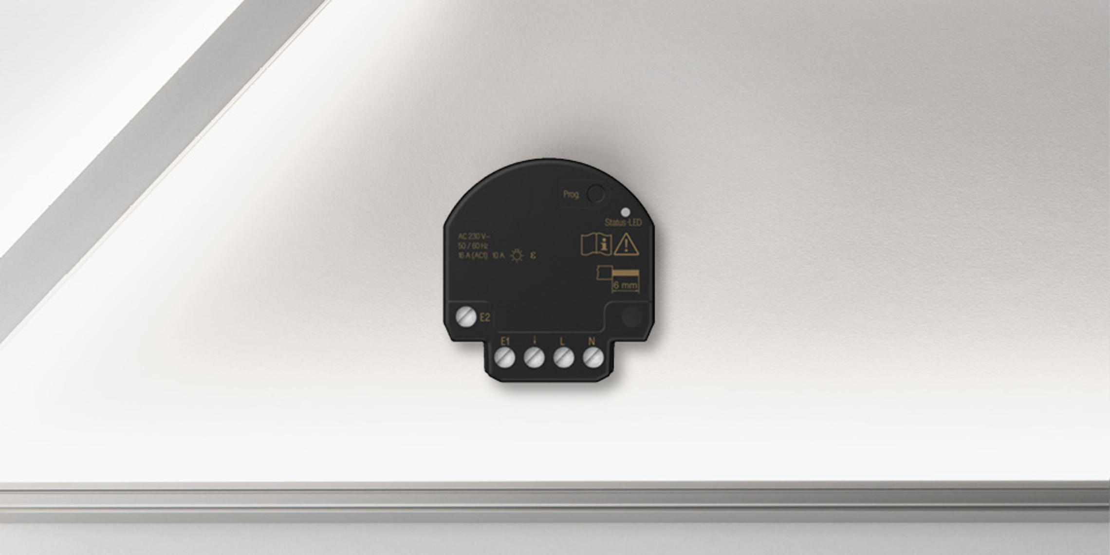 JUNG HOME Jalousieaktor Mini bei illerelektro GmbH in Neu-Ulm